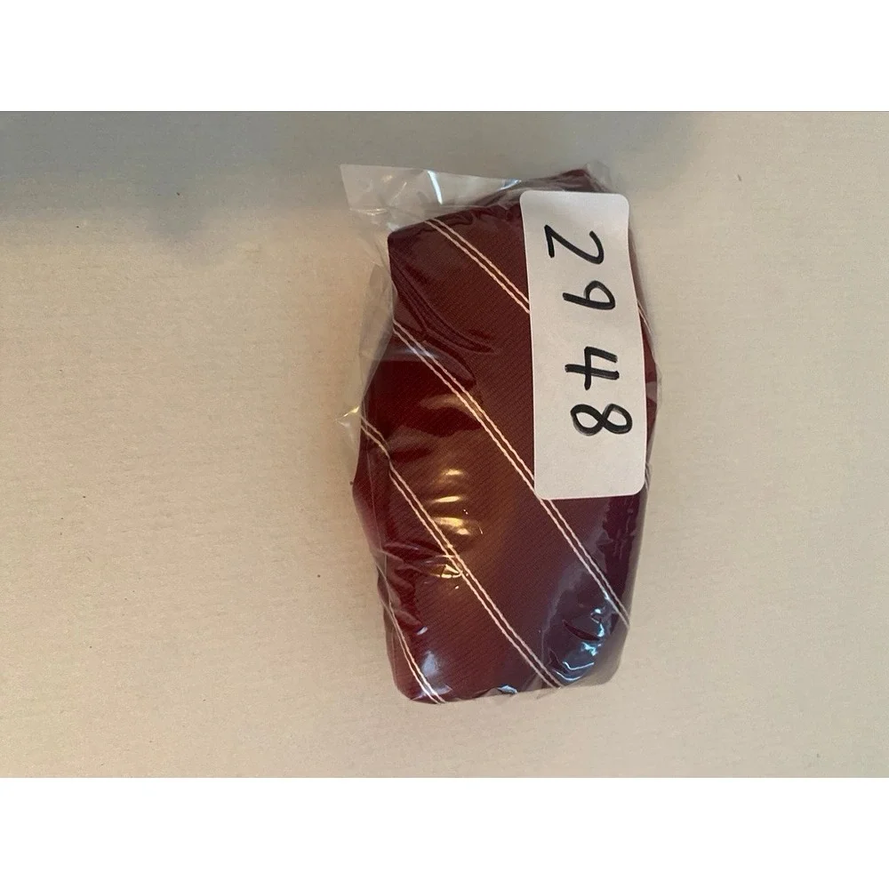 brittania necktie features